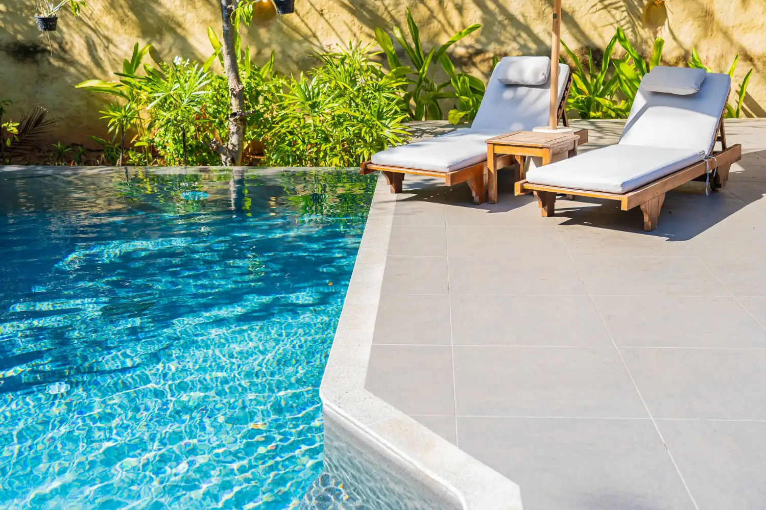 Pool and Outdoor Living Design