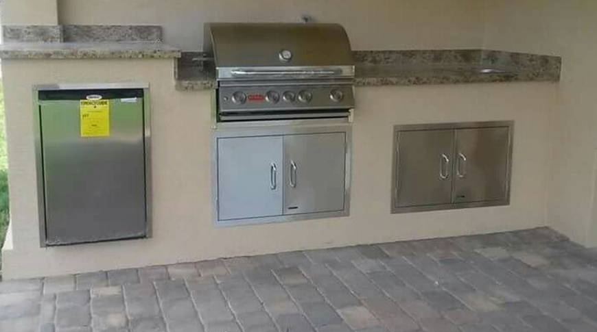 OUTDOOR LIVING IMAGE 01