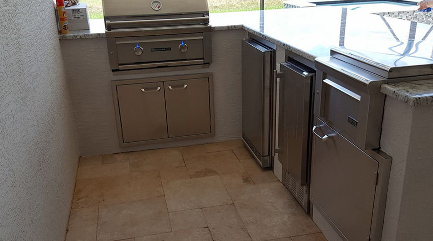 OUTDOOR LIVING IMAGE 06