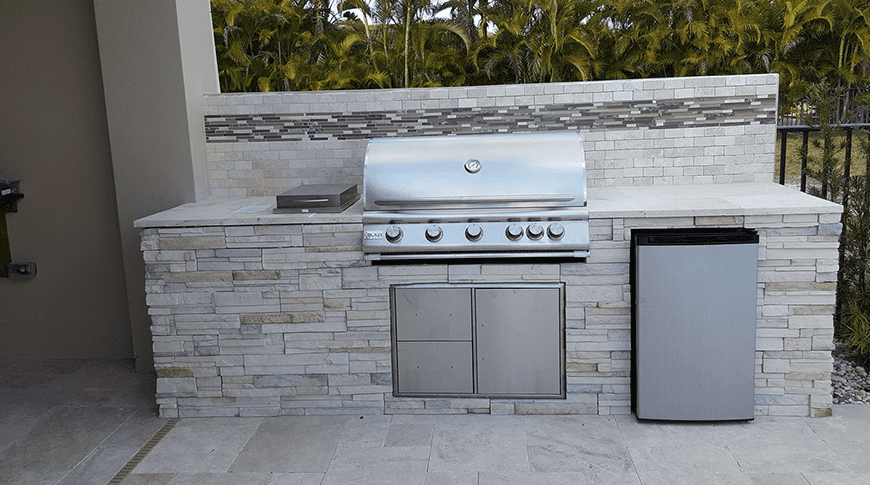 OUTDOOR LIVING IMAGE 05